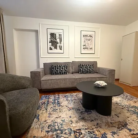 Old Town - Location アパート *