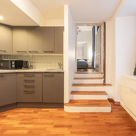 Old Town - Location * Таллінн